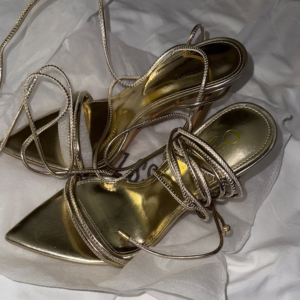 Gold tie up Women's Heels